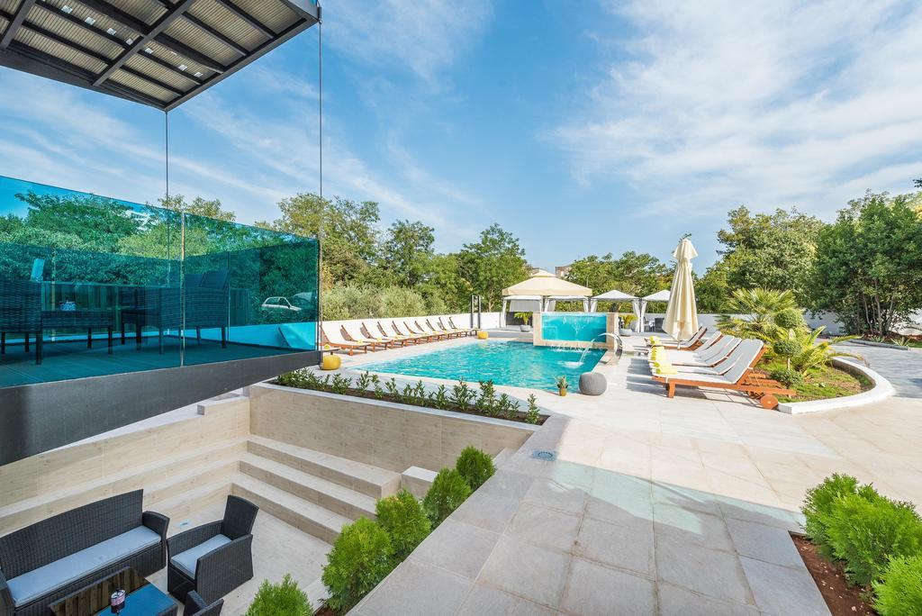 Luxury Apartments Villa Morea زادار المظهر الخارجي الصورة